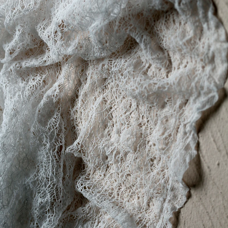 قماش دانتيل غير منتظم مصمم شبك - مراجعة Crystal Mesh Fabric وسعره