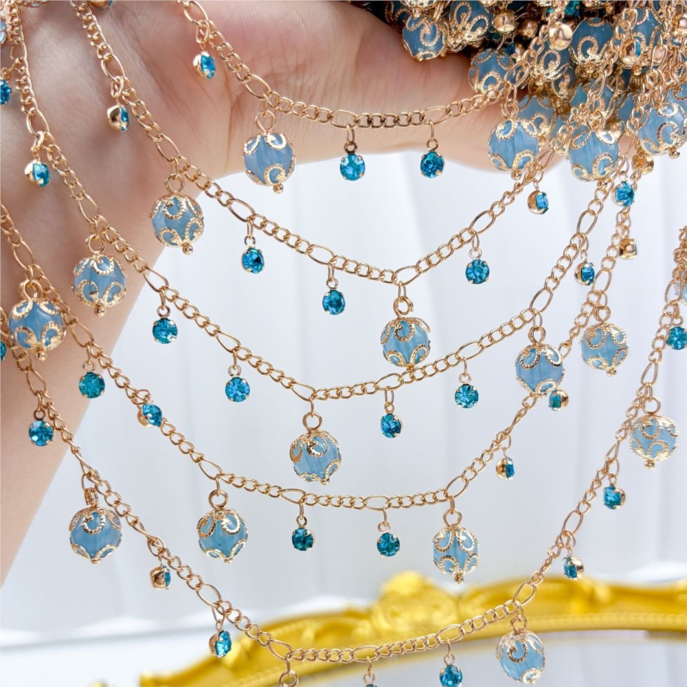 سلسلة زجاجية مرصعة بالأحجار ال - مراجعة Pearl Trim Chain وسعره